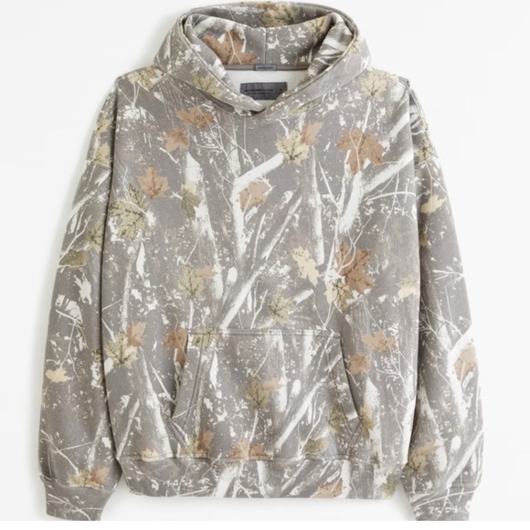 Abercrombie & Fitch Tops - Viral Abercrombie & Fitch camo popover hoodie